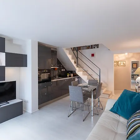 Parioli Duplex דירה